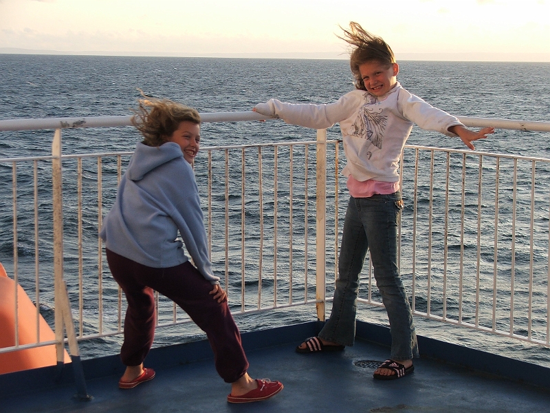 NFLD_drive_to_and-viking_settlement 275.jpg - hope I don't get blown overboard!